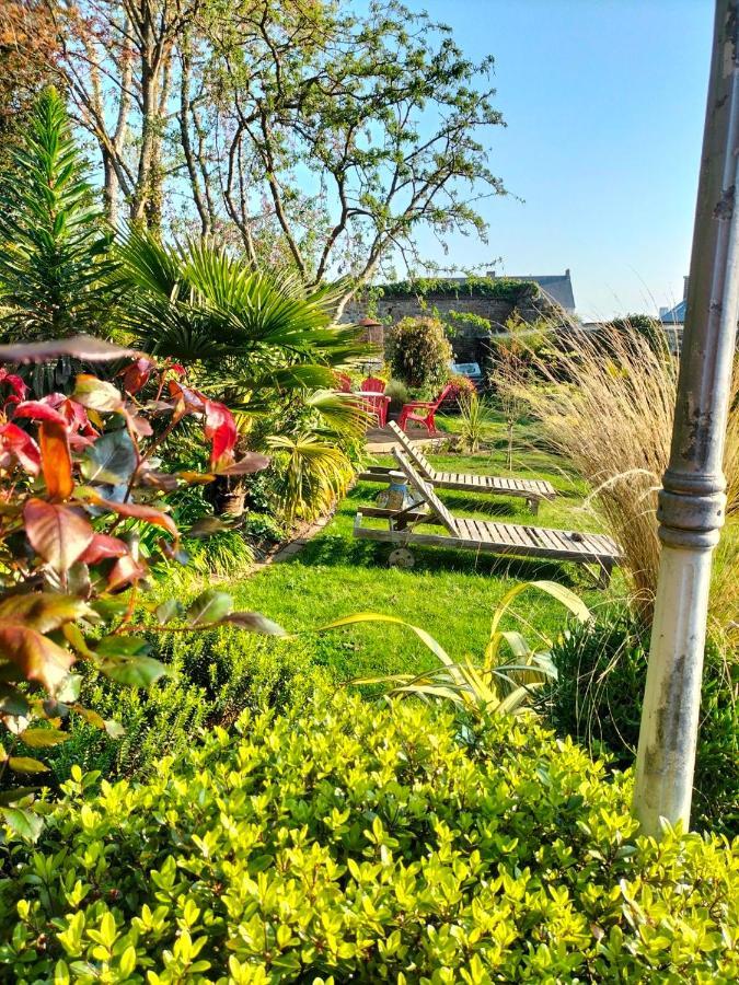 Le Jardin Secret &