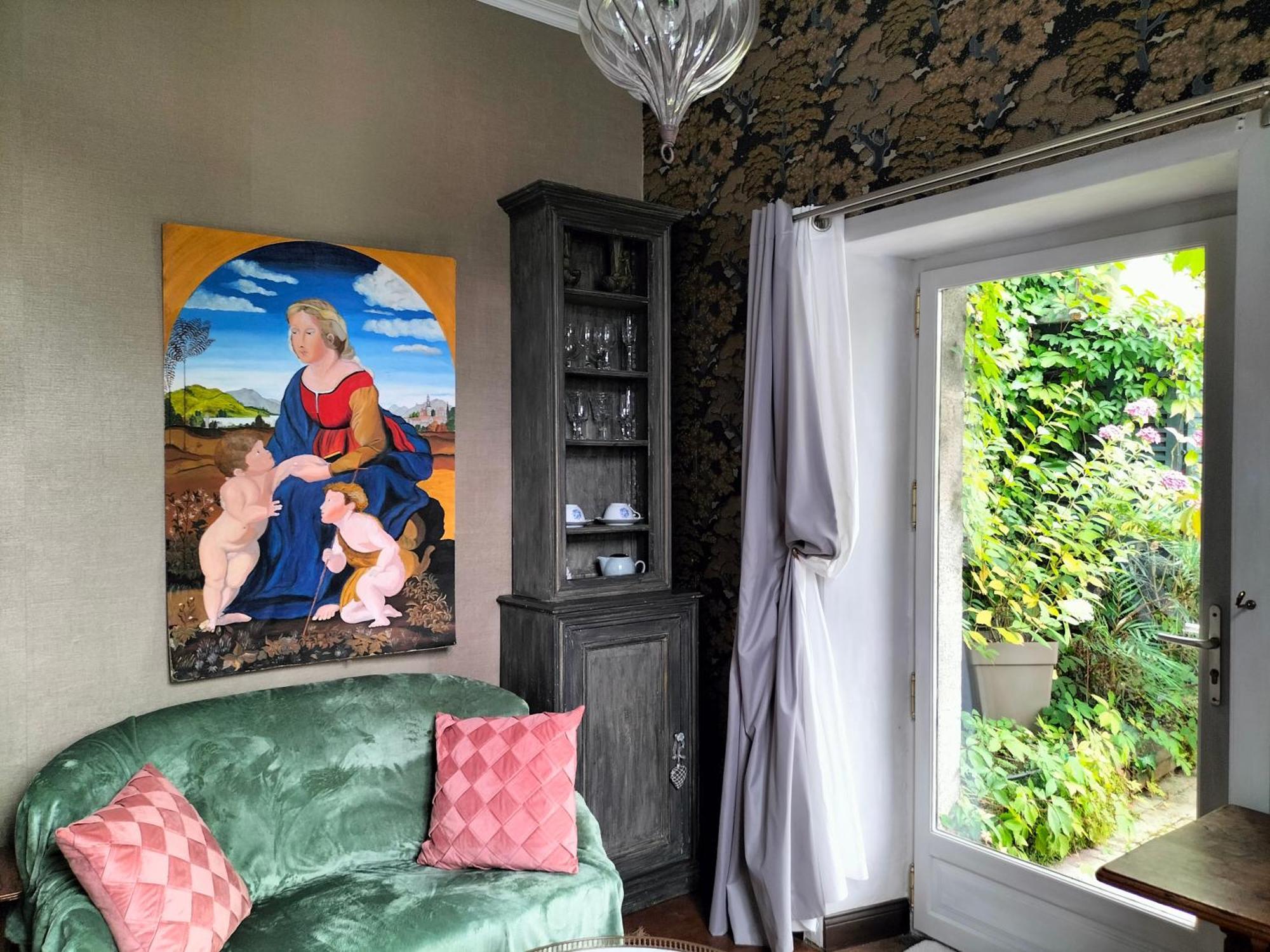 Homestay Le Jardin Secret &